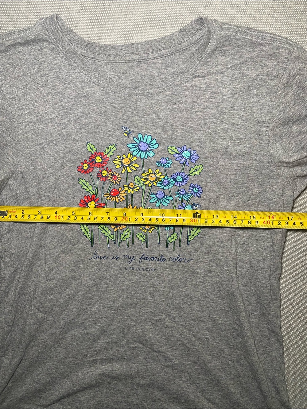 Life Is Good Women's Love Daisy Bee Crusher-LITE Tee Grey Size S - Picture 4 of 8